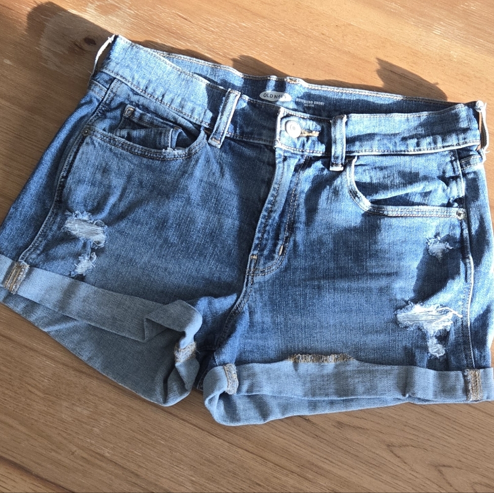 Old Navy High Rise Denim Shorts | Size 4 | Medium Wash Distressed Cuffed
